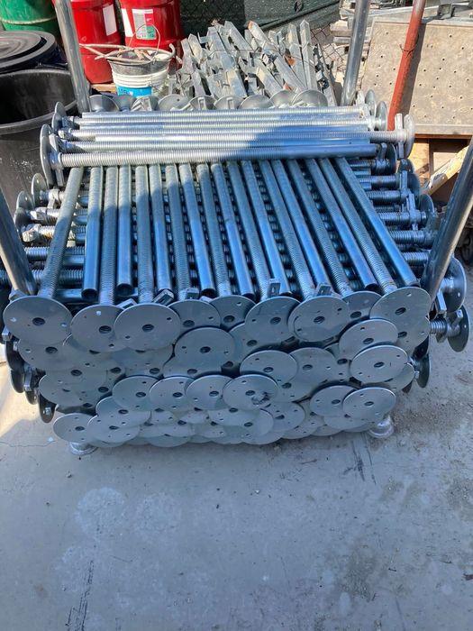 Accesorii schele metalice: Podina, Platforma, Talpa reglabila, Picior