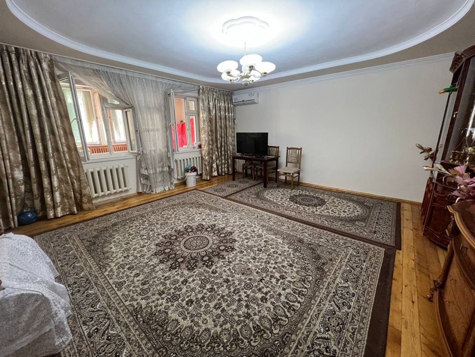 Olmazor tumani Muxbir kocha 4-xonali uy sotiladi 134 m.kv