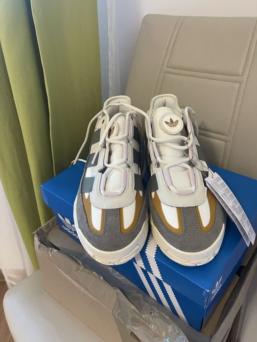 Adidas Niteball Silver Pebble
