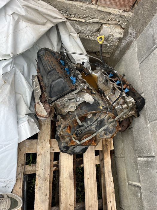 Двигател и кс кутия на части от Jeep Cherokee kj 3.7