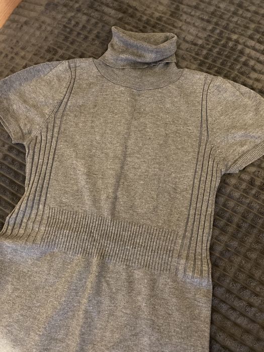 Четири рокли по 10 лв.