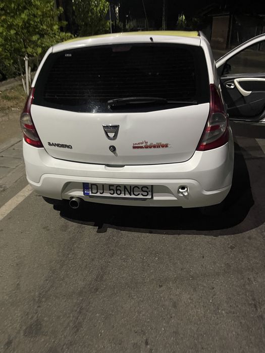 Dacia sandero 1.2 benzina/gaz Ac  an 2012