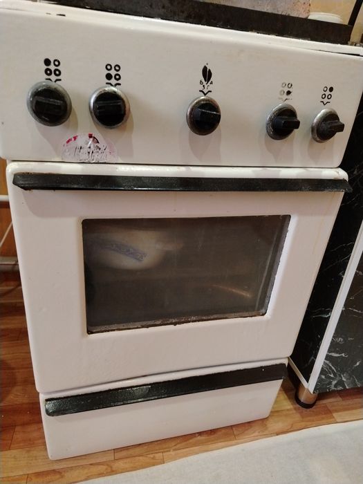 Стиральная машина самсунг и газовая плита