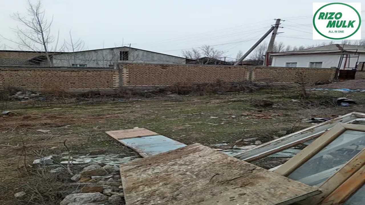 Назарбекда 6 сотихли ховли сотилади. NR494/70