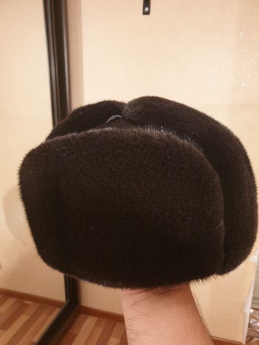 Продам норковую шапку ушанку