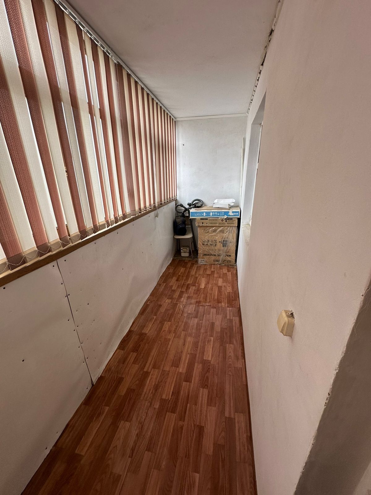 Срочно продам 1 комн.кв 42,7 кв.м. на Автопарке