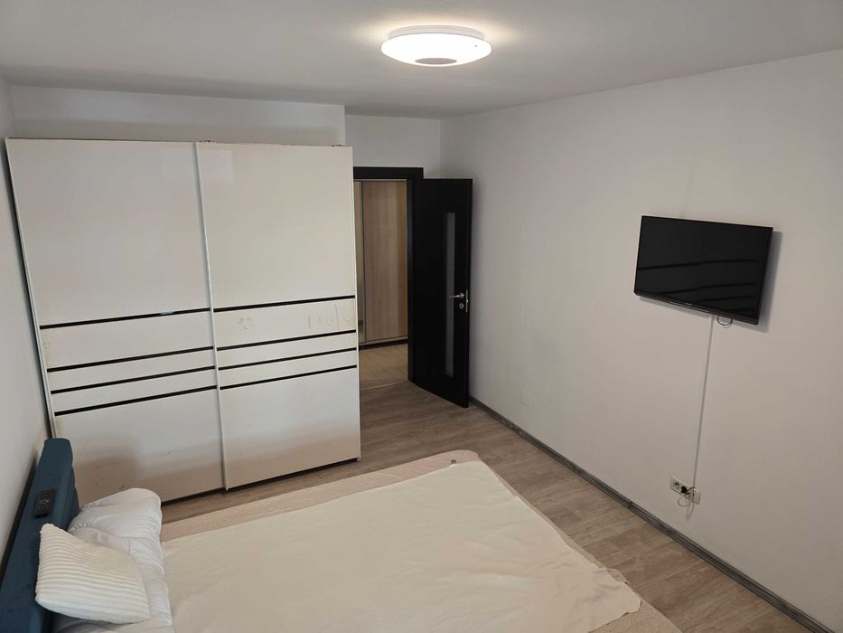 Inchiriez in regim hotelie apartament cu 2 camere