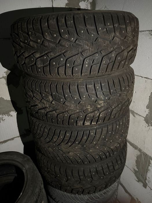 YOKOHAMA Автошины 235/45 R18 98T — отличное состояние