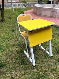 Продаю письменные столы и стулья для учебного центра
