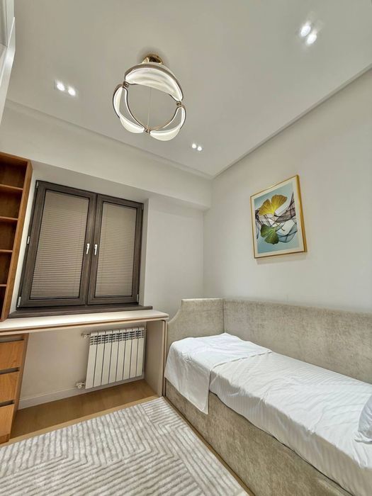 Срочно продается 4х комнатная квартира ЖК Мадрид Яккасарайский