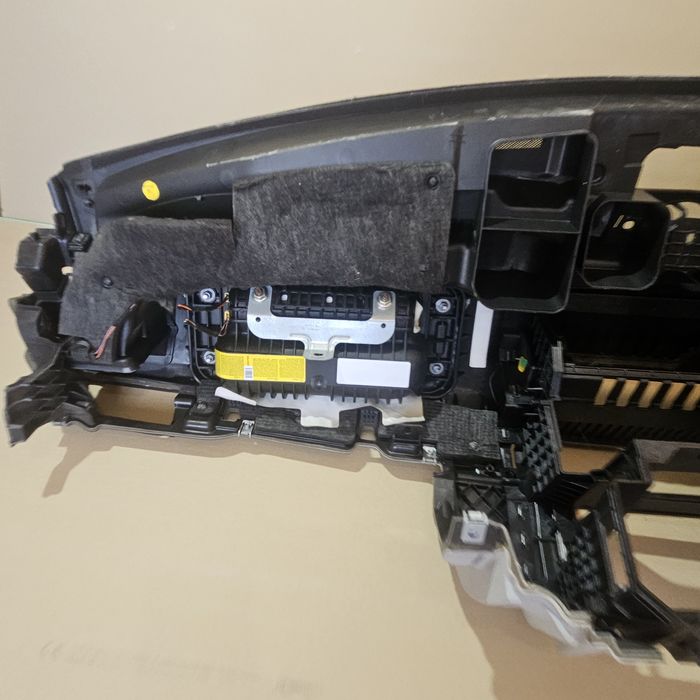 Мерцедес W212 Арматурно табло преди фейса