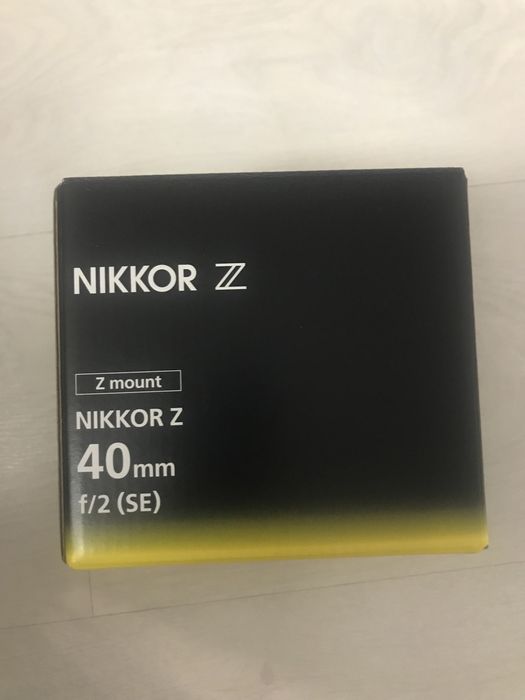 Nikon z 40mm f2.8 SE