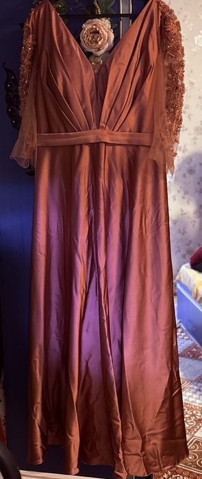 Rochita eleganta roz pal