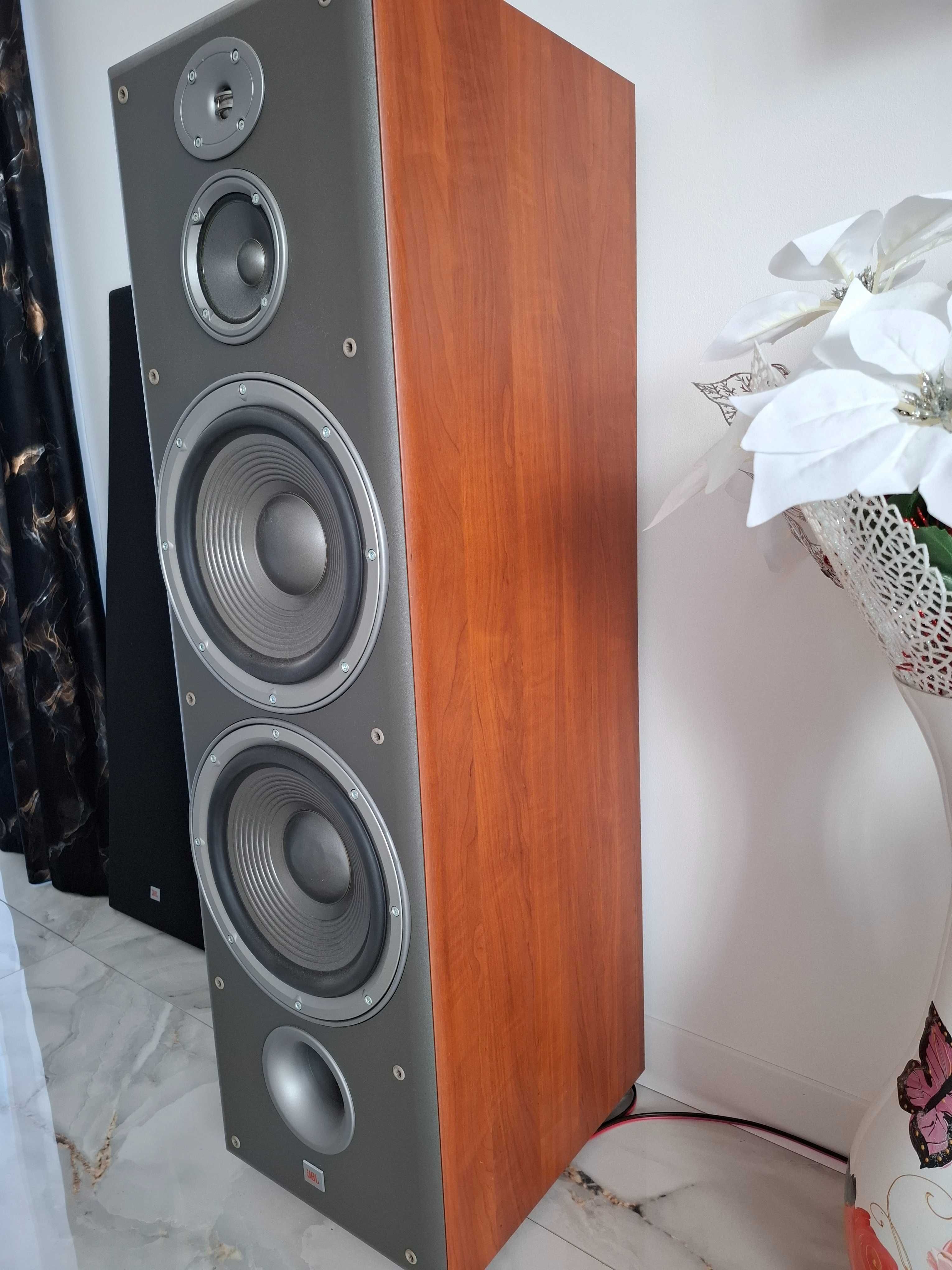 Amplificator  Wlliodor DS-9702 si Boxe JBL E100 de vanzare