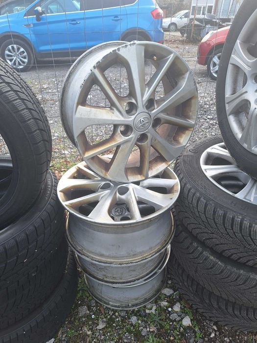 Алуминиеви джанти за Тойота Аурис