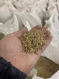 Зерноотходы пшеничные в мешках