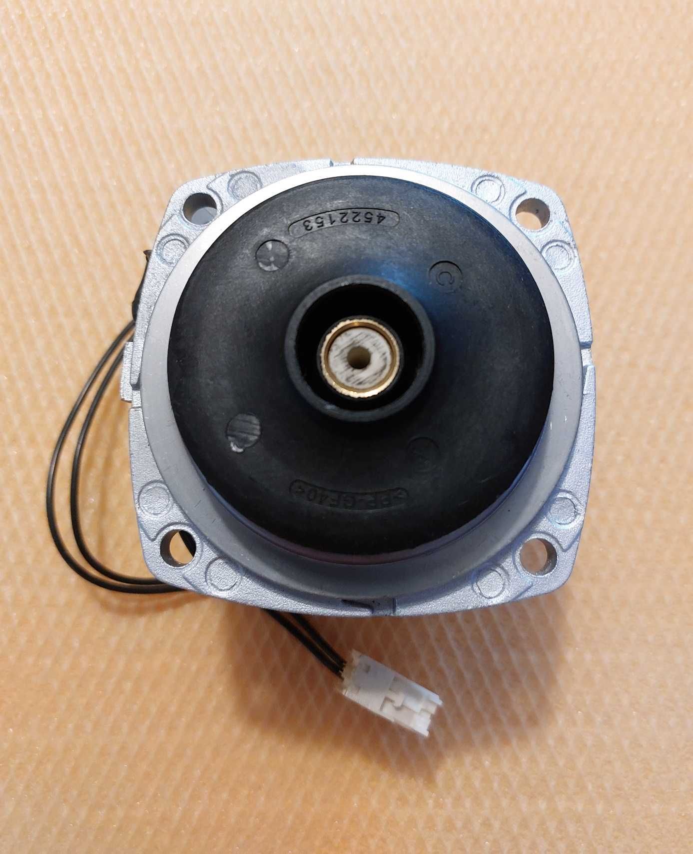 Pompa apa Vilo pentru ARISTON 450-350 lei