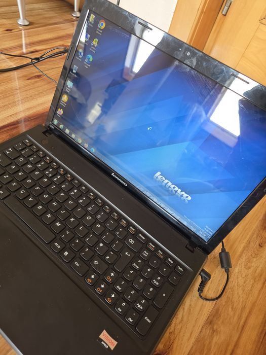 Laptop Lenovo g585