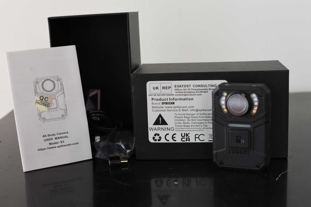 Vand Cameră corp cu afișaj S3 NOU