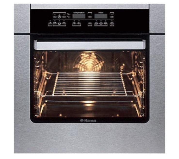 Встраиваемый электрический духовой шкаф духовка Hansa с дисплеем