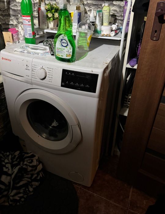 Ieftin Masina de spalat vortex 8 kg  model o1505 perfect functionala.