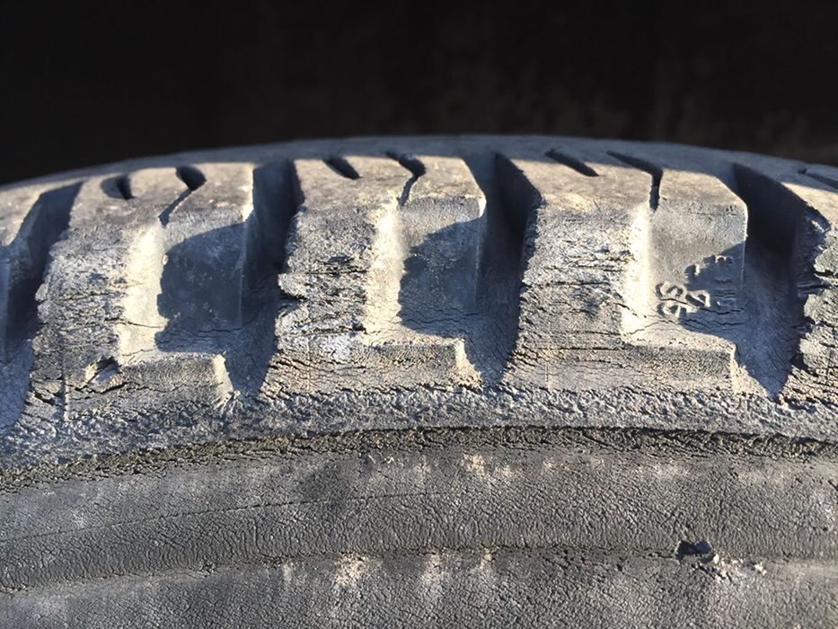 Michelin 225 70 15c VARA