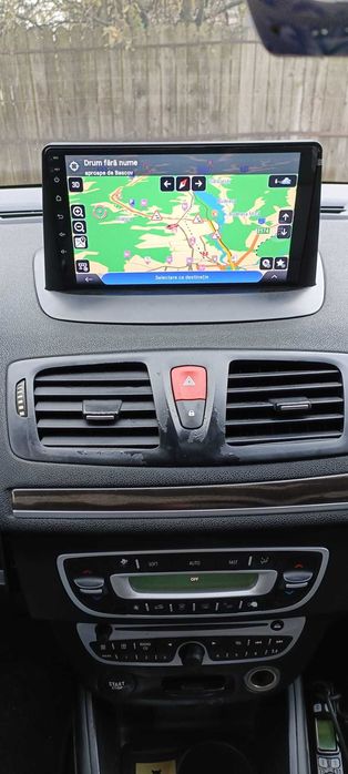 Navigatie Android Renault Megane 3 Display 9" 2GB RAM