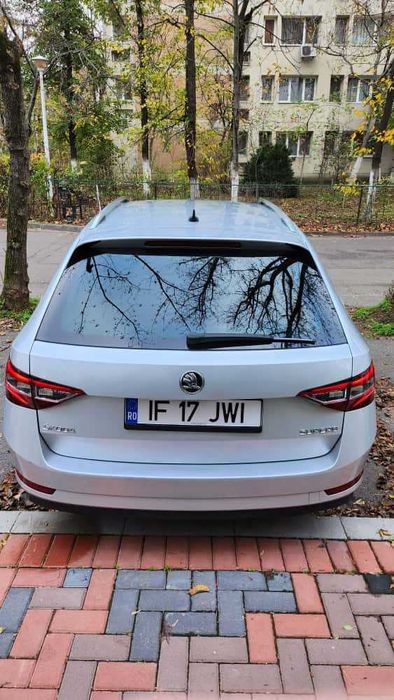 Skoda Superb Diesel 2.0 automata DSG