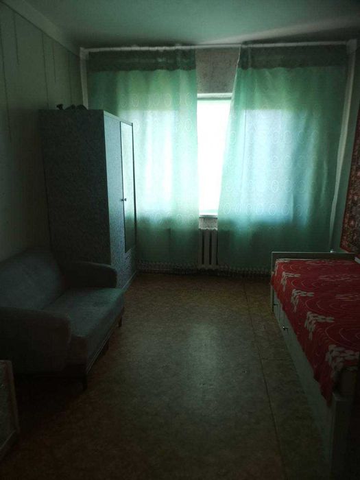 Юнусабад 14 
Петушок , метро Туркистан 
2/4/4