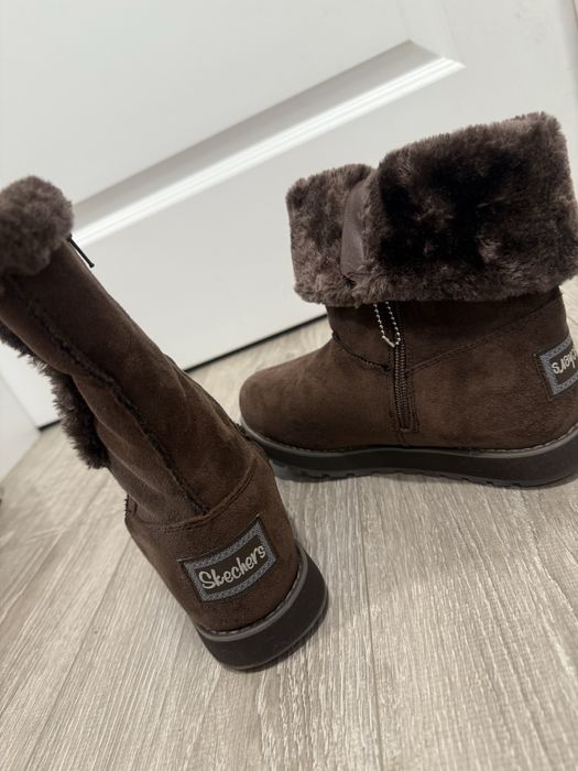 Vand cizme Skechers 37