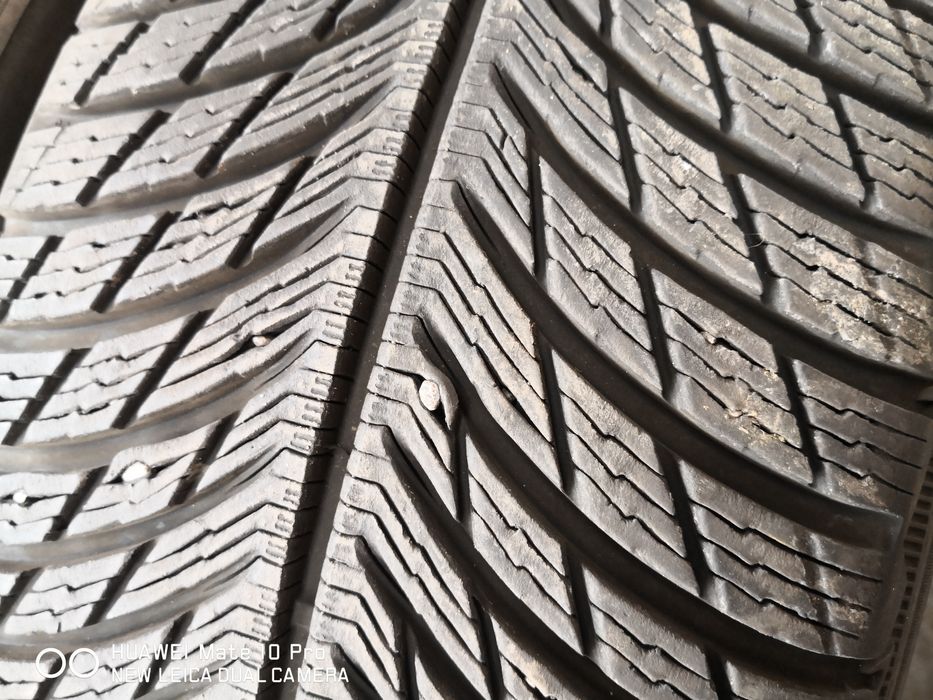 225 60 18 цола гуми  Michelin dot 21
