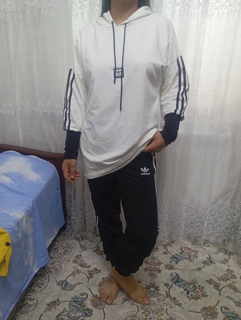 Sport kiyimlari yangi спортивная одежда новая ADIDAS