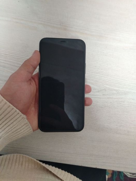 IPhone 11 pro 64g 82%