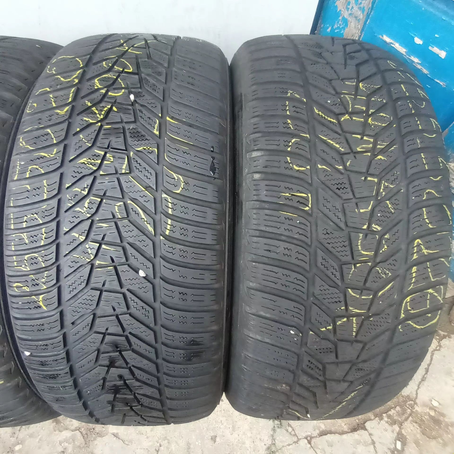 255 50 20 HANKOOK  4броя зимни дот 2020г