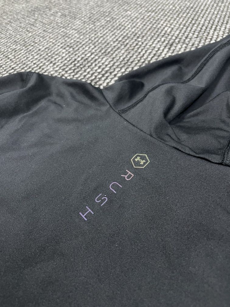 Under armour rush блуза за тичане M размер