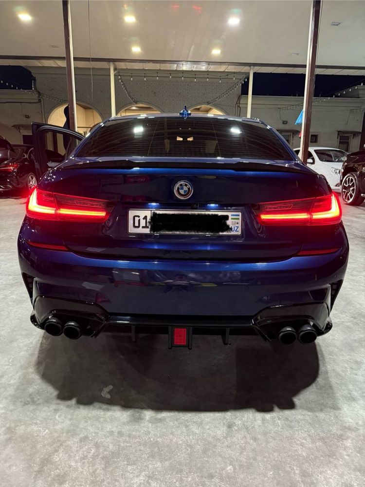 Продается BMW 330i