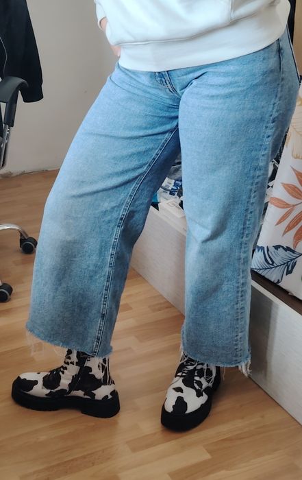 Дамски боти тип кубинки DeeZee 41 номер с мотив / десен на крава