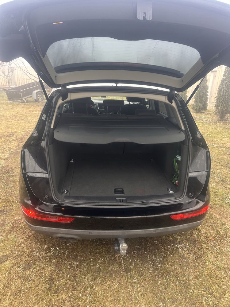 Vand Audi Q5 2.0 2011