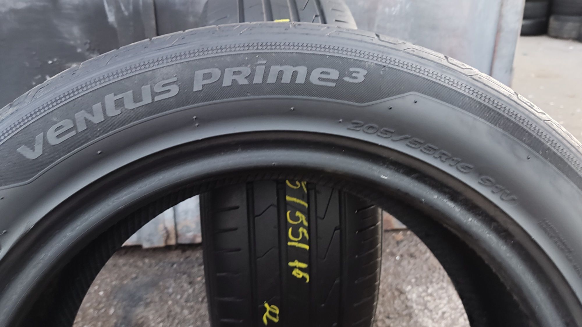 2бр. летни гуми 205/55/16 Hankook Ventus Prime 
дот22
6.5мм
Добро съст