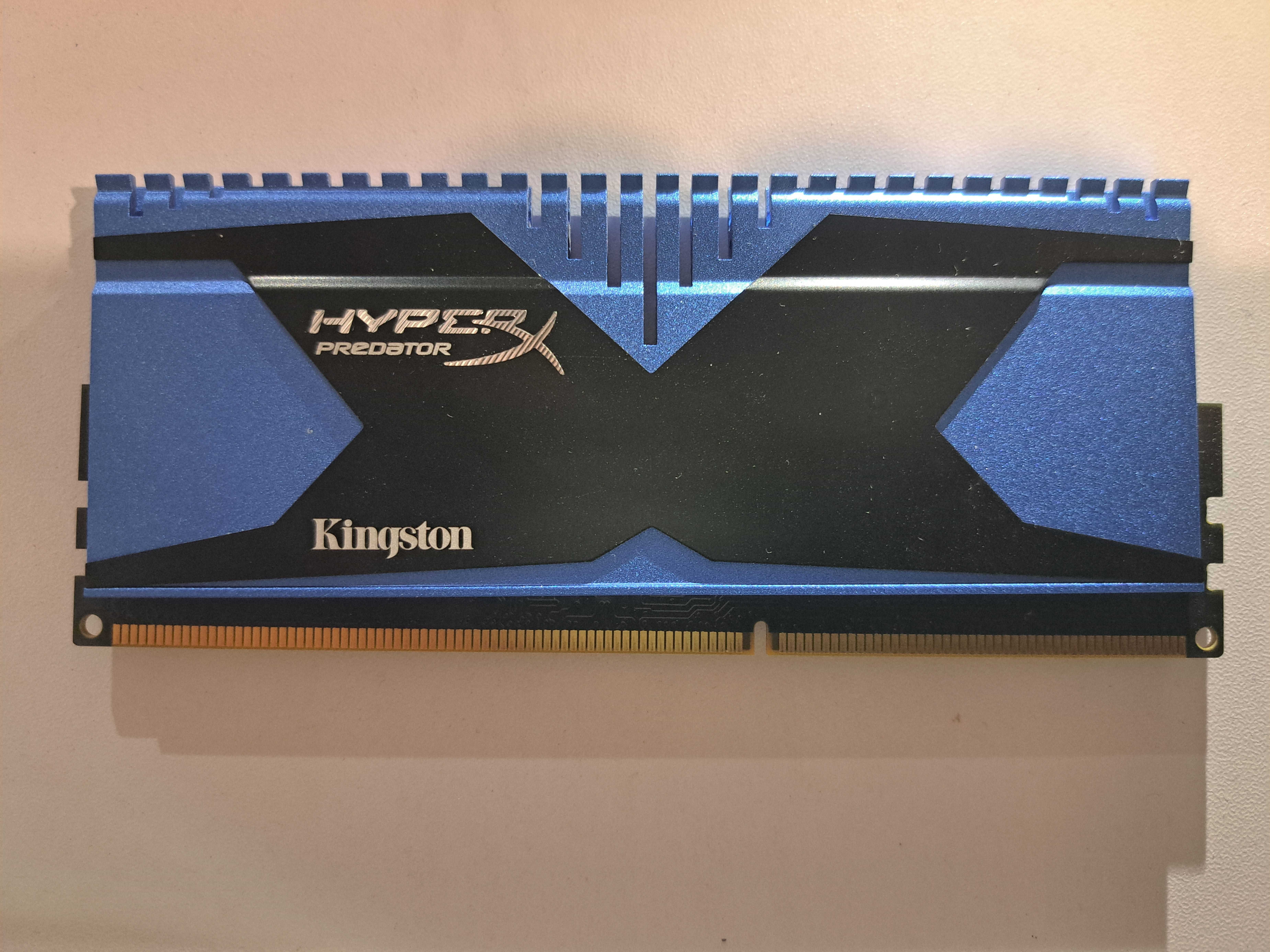 Kingston HyperX Predator Геймърска RAM памет 16GB 2133 MHz DDR3