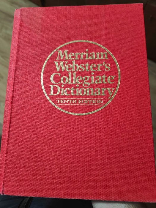 Marriam Webster + Oxford dictionary thesaurus/речник английски тълкове