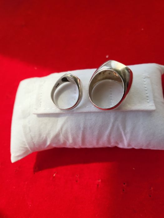 Blugi Ricoss originali supraelastici și doua inele argint cu pietra.si