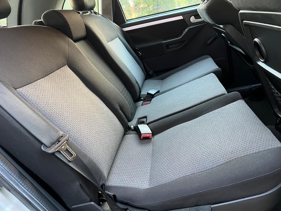 Opel Meriva recent înmatriculat în România