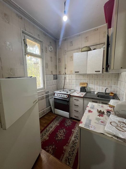 Чиланзар-3. 1/2/4, метро Новза, тц Чиланзар.  TL