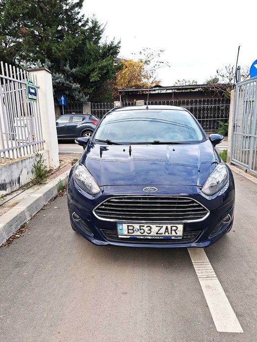 Ford Fiesta  61.706 km  Impecabil, benzină, proprietar