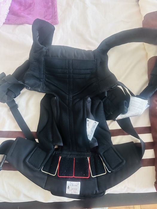 Sistem ergonomic , ergobaby