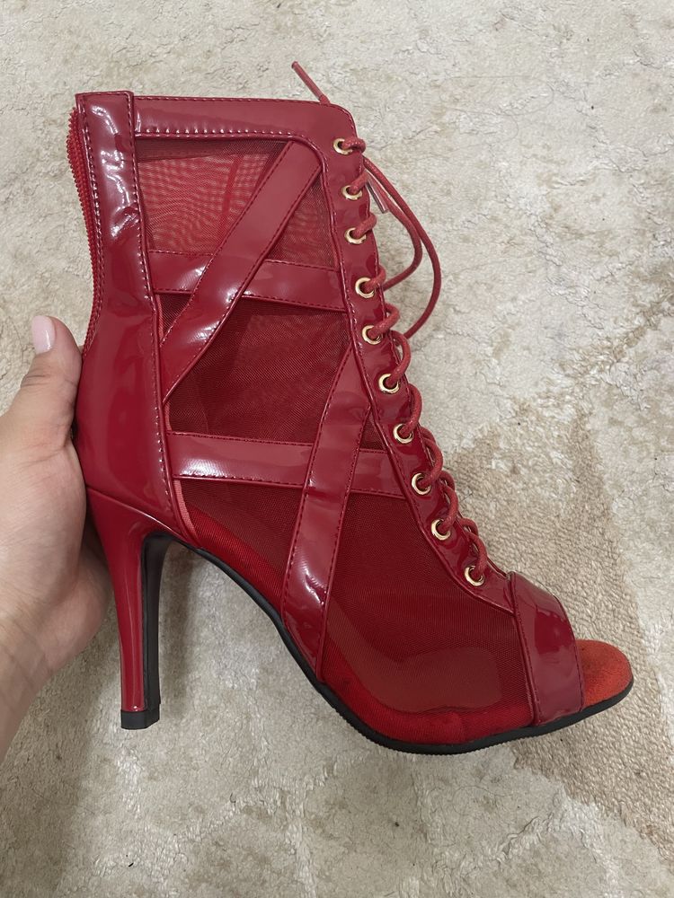High heels туфли для танцев