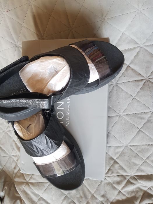 Ортопедични сандали Vionic