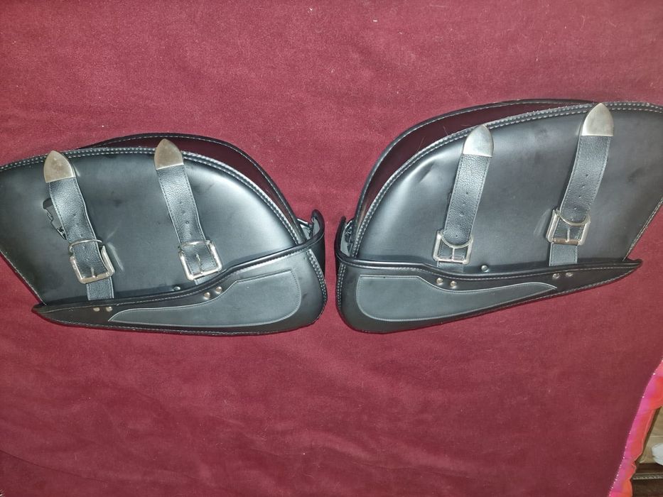 Нови кожени дисаги