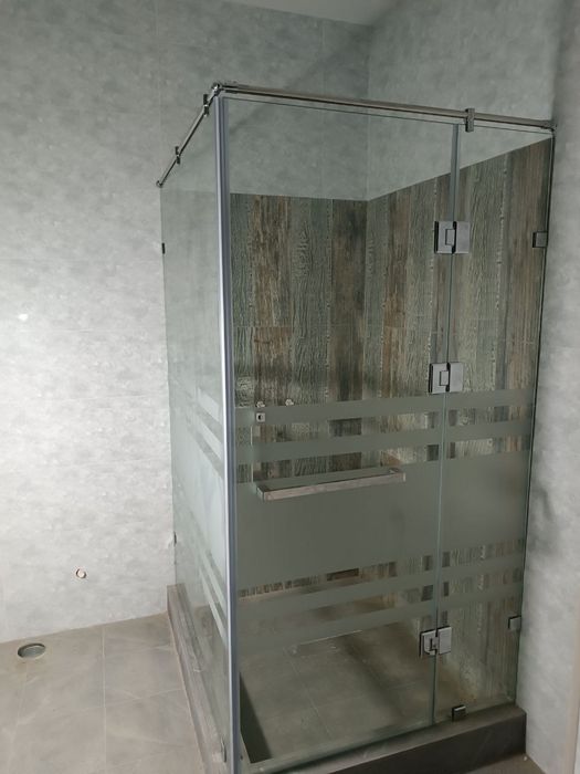 Душевые перегородки